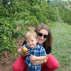 Meet your Posher, Laura